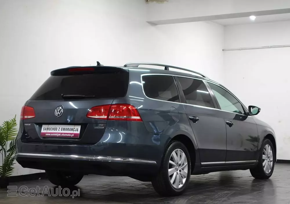 VOLKSWAGEN Passat 1.6 TDI Business Line