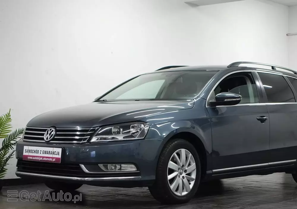 VOLKSWAGEN Passat 1.6 TDI Business Line