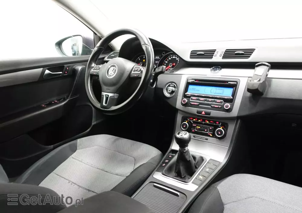 VOLKSWAGEN Passat 1.6 TDI Business Line