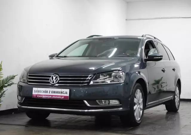 VOLKSWAGEN Passat 1.6 TDI Business Line