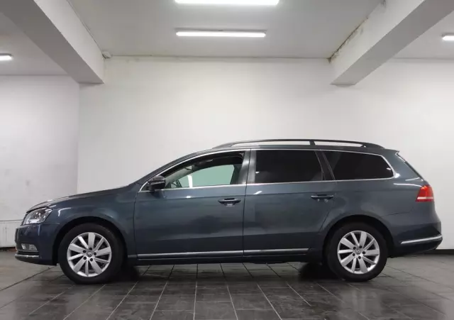 VOLKSWAGEN Passat 1.6 TDI Business Line