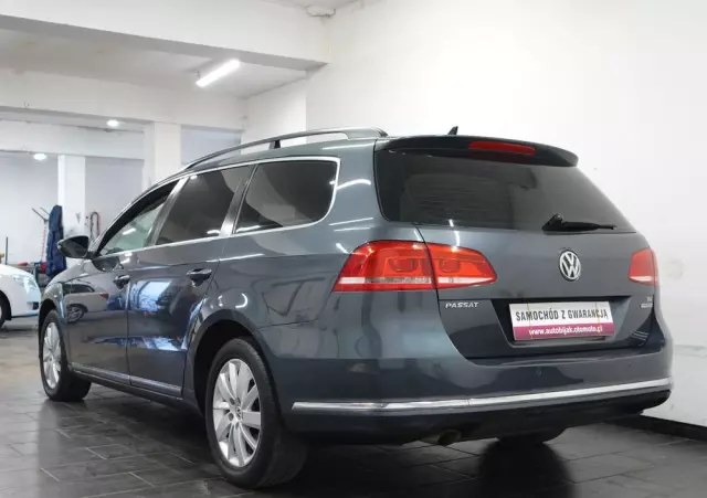 VOLKSWAGEN Passat 1.6 TDI Business Line