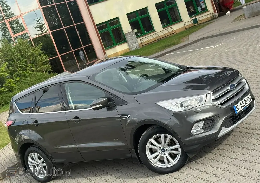 FORD Kuga 2.0 TDCi 4x4 Titanium