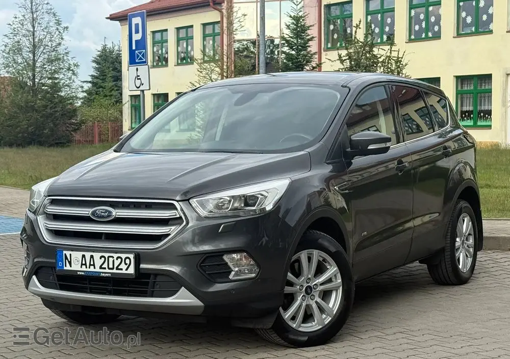 FORD Kuga 2.0 TDCi 4x4 Titanium
