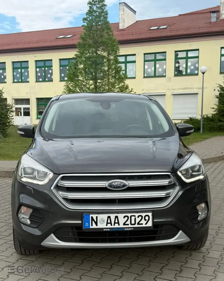 FORD Kuga 2.0 TDCi 4x4 Titanium
