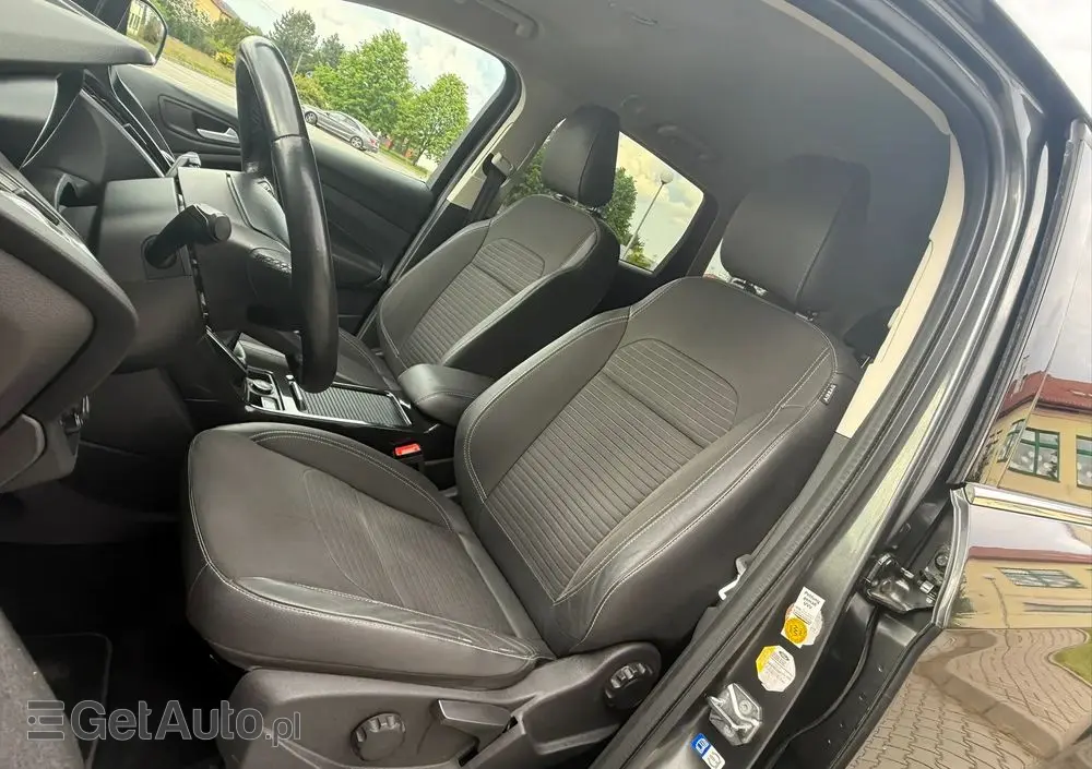 FORD Kuga 2.0 TDCi 4x4 Titanium