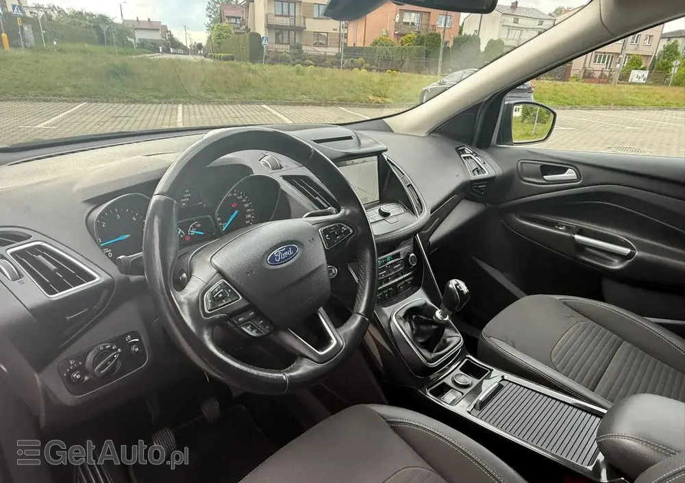 FORD Kuga 2.0 TDCi 4x4 Titanium