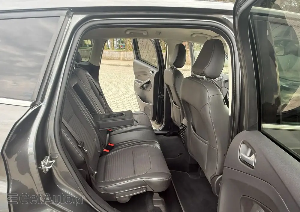 FORD Kuga 2.0 TDCi 4x4 Titanium