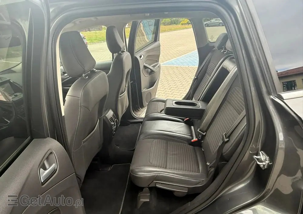 FORD Kuga 2.0 TDCi 4x4 Titanium