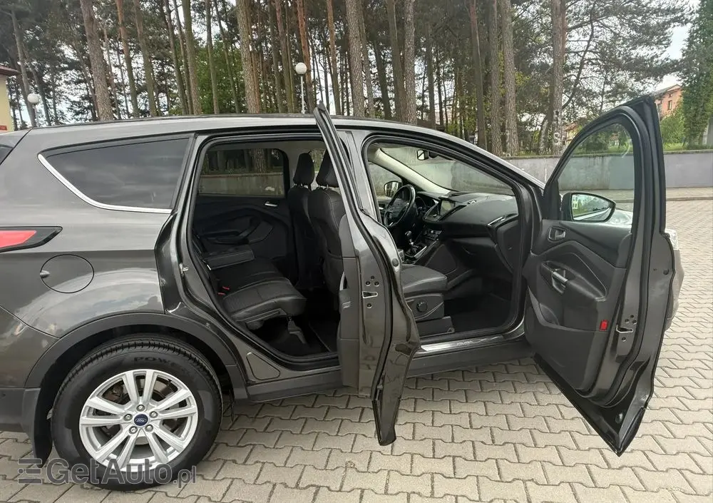 FORD Kuga 2.0 TDCi 4x4 Titanium