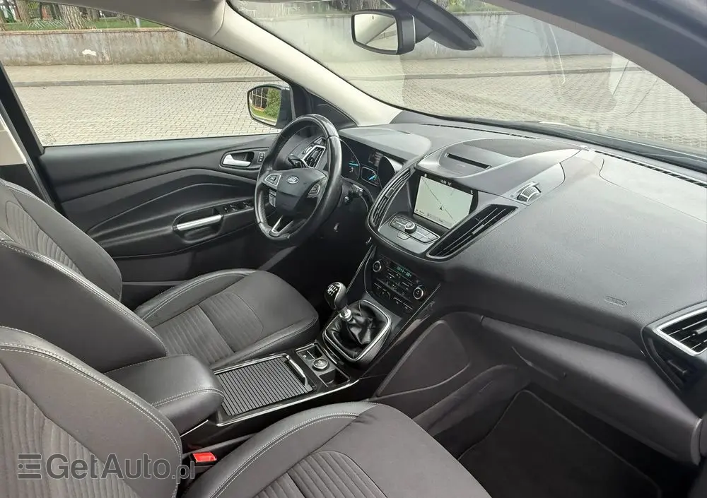 FORD Kuga 2.0 TDCi 4x4 Titanium