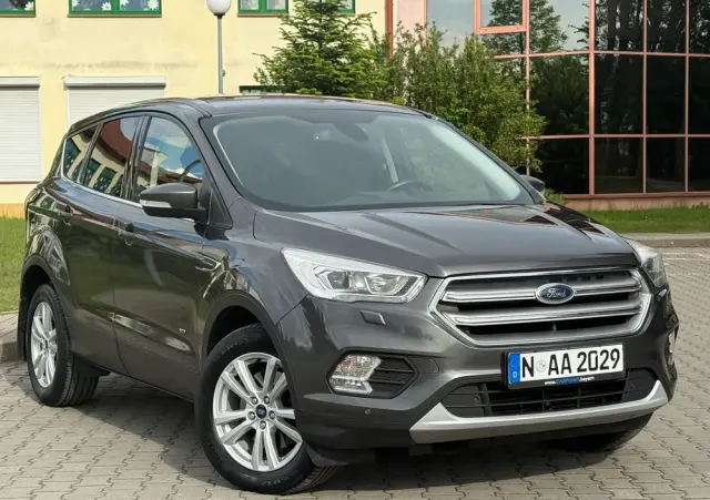 FORD Kuga 2.0 TDCi 4x4 Titanium