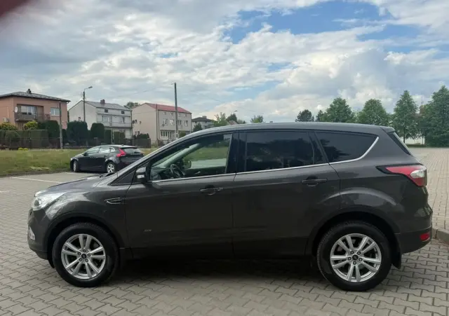 FORD Kuga 2.0 TDCi 4x4 Titanium