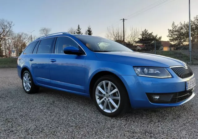 SKODA Octavia 2.0 TDI Elegance
