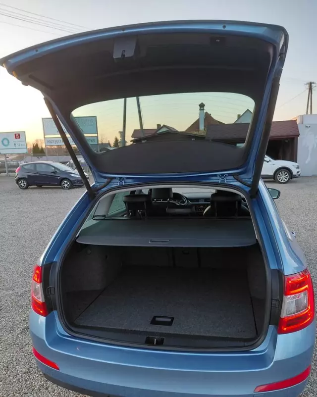 SKODA Octavia 2.0 TDI Elegance