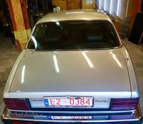 JAGUAR XJ 