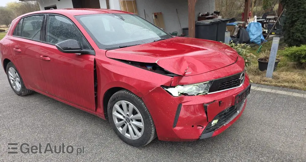 OPEL Astra 1.2 Turbo Edition