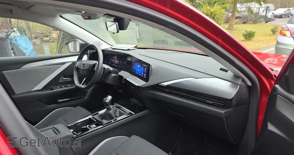 OPEL Astra 1.2 Turbo Edition