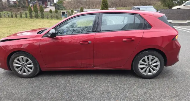 OPEL Astra 1.2 Turbo Edition