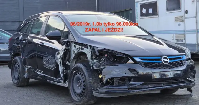 OPEL Astra 1.2 Turbo Edition