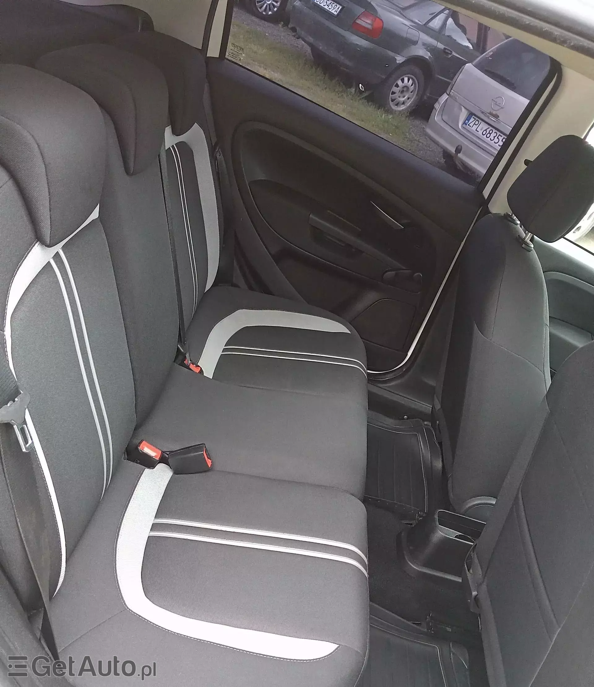 FIAT Punto 1.4 (77 KM)