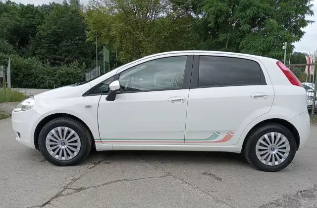 FIAT Punto 1.4 (77 KM)
