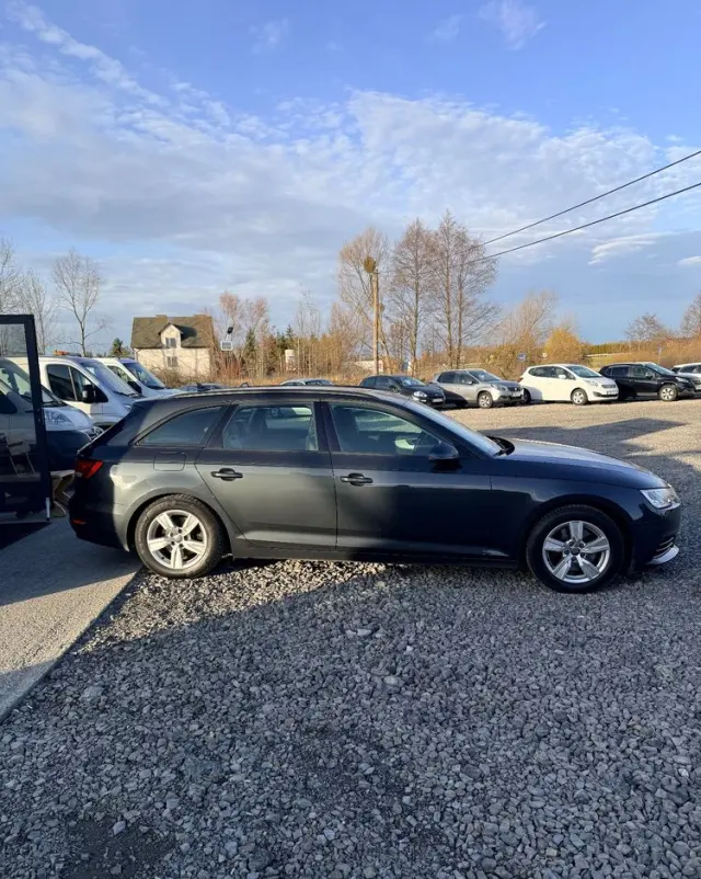 AUDI A4 Avant 2.0 TDI S tronic sport