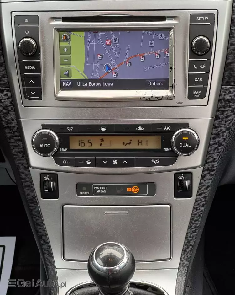 TOYOTA Avensis Touring Sports 1.8 Business Edition