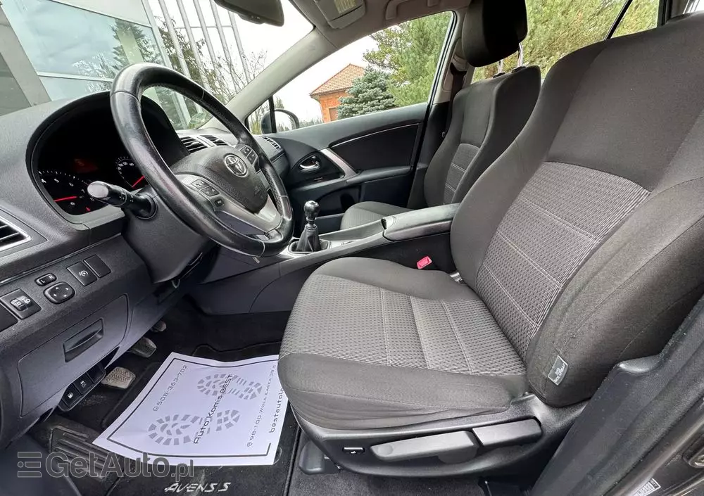 TOYOTA Avensis Touring Sports 1.8 Business Edition