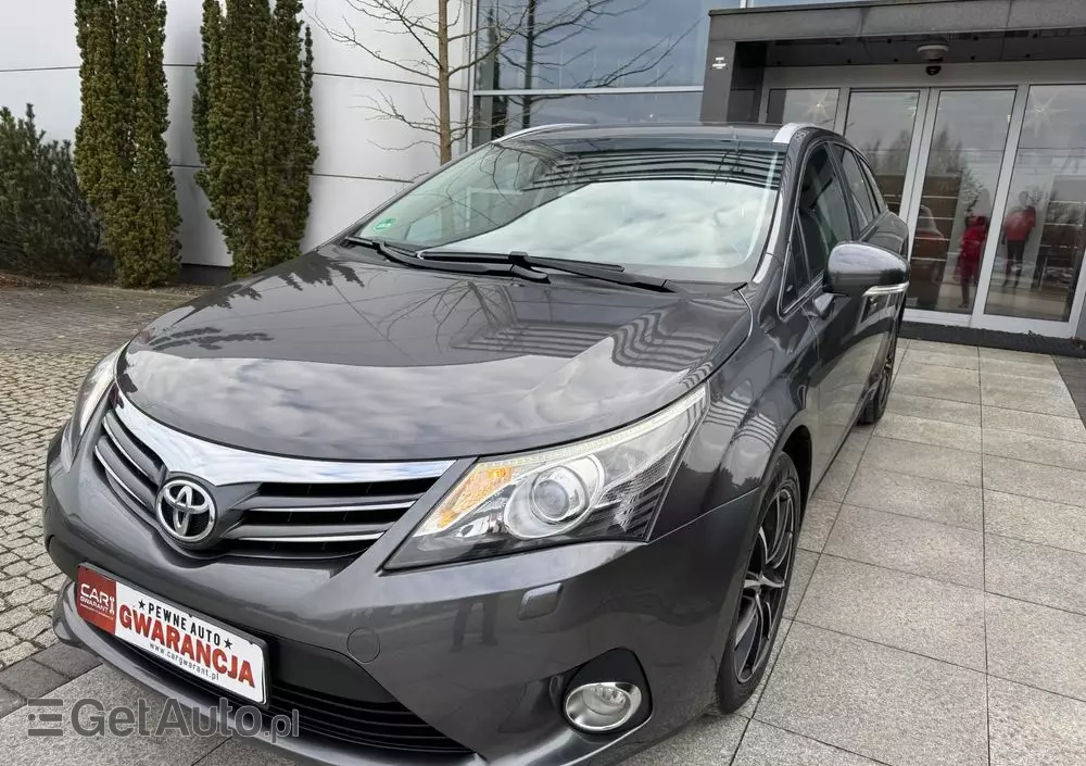 TOYOTA Avensis Touring Sports 1.8 Business Edition