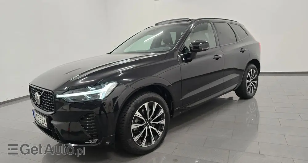 VOLVO XC 60 B4 D Plus Dark