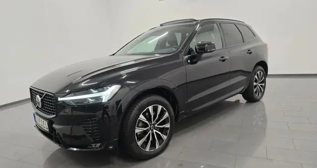 VOLVO XC 60 B4 D Plus Dark