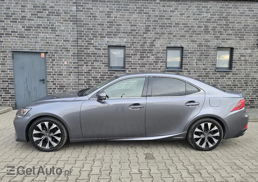 LEXUS IS 300h Business