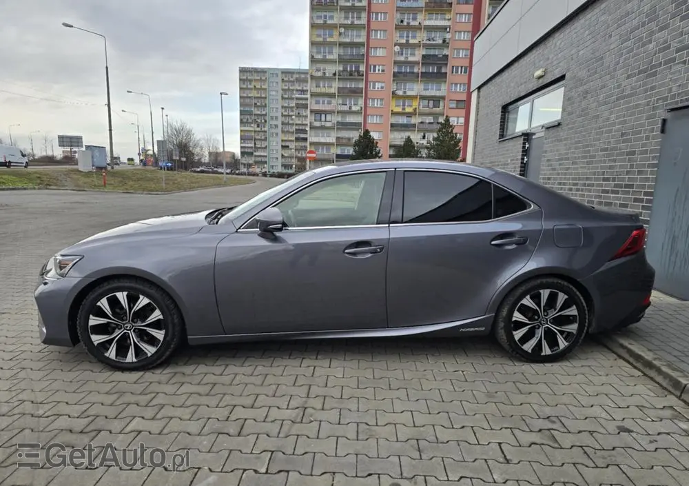 LEXUS IS 300h Business