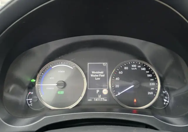 LEXUS IS 300h Business