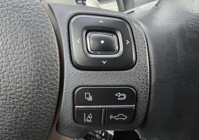 LEXUS IS 300h Business