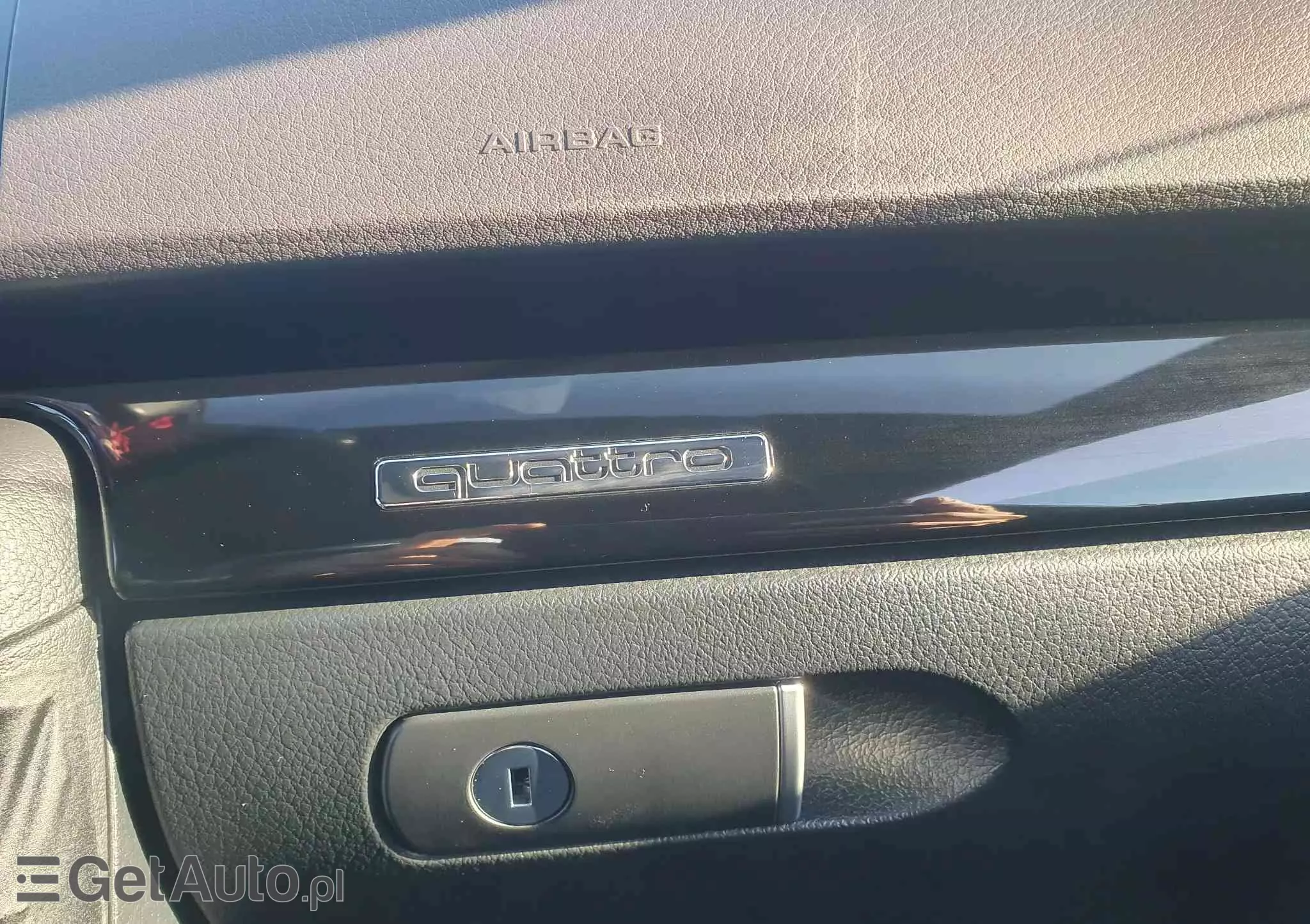 AUDI A4 Avant 2.0T FSI Quattro Tip