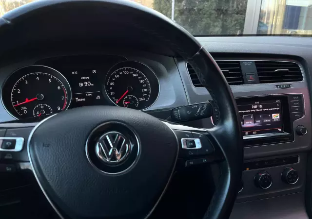 VOLKSWAGEN Golf VII 1.2 TSI BMT Comfortline