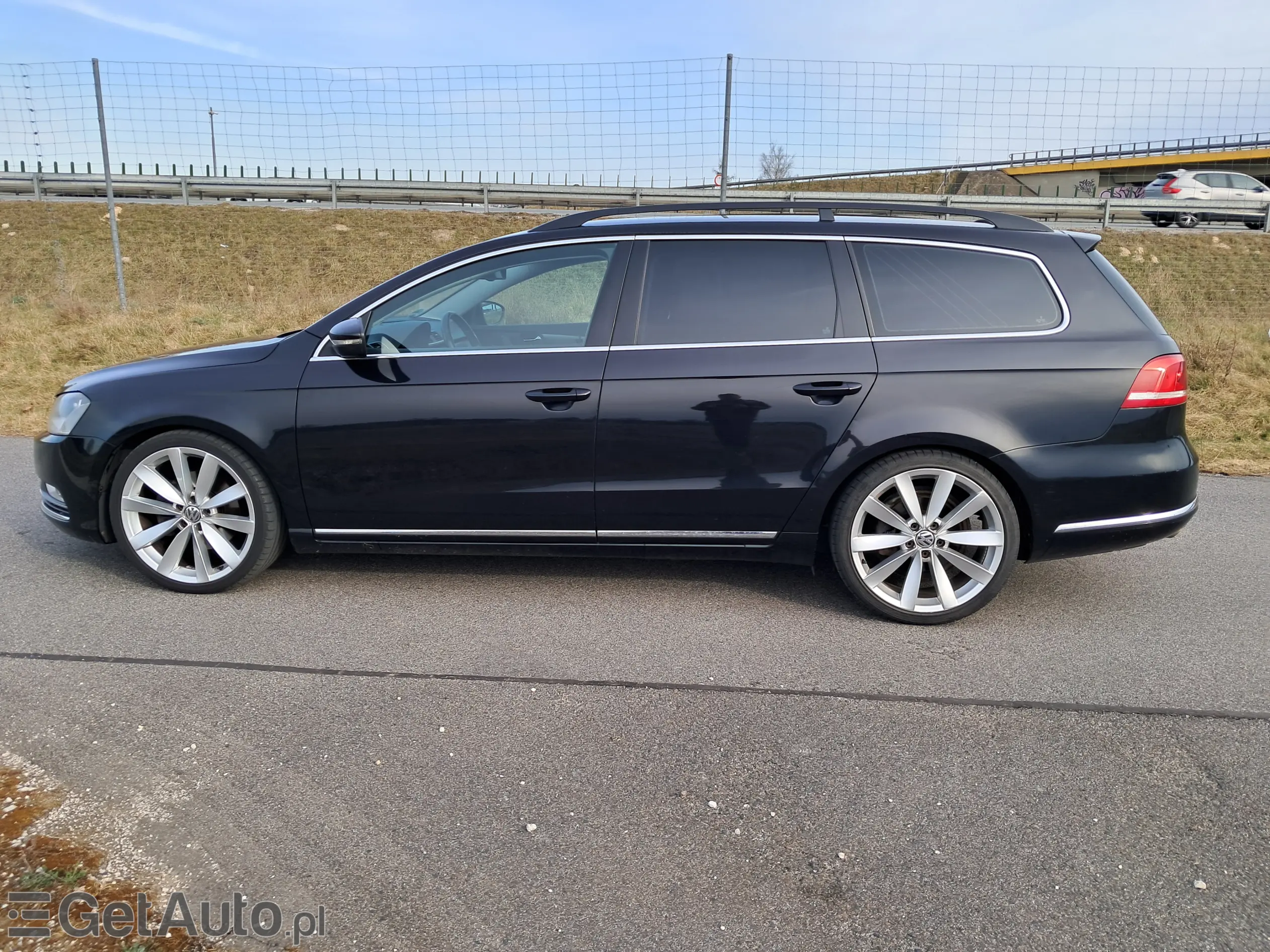 VOLKSWAGEN Passat Comfortline