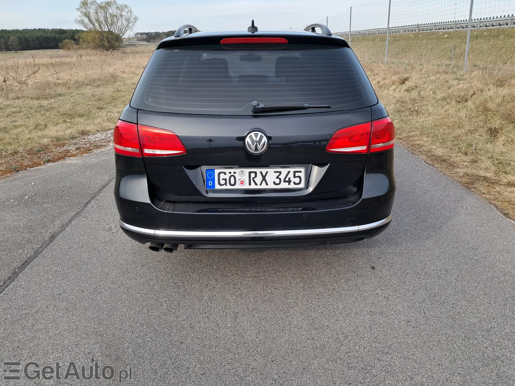 VOLKSWAGEN Passat Comfortline