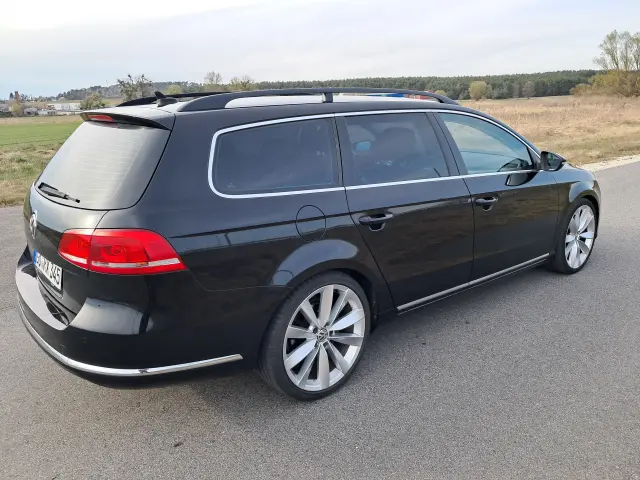 VOLKSWAGEN Passat Comfortline
