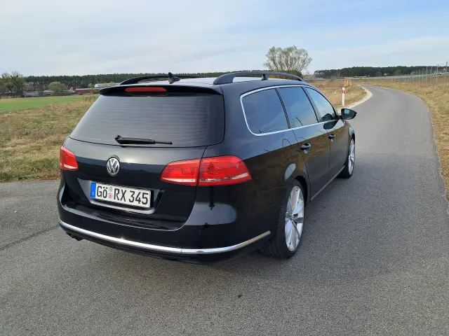 VOLKSWAGEN Passat Comfortline