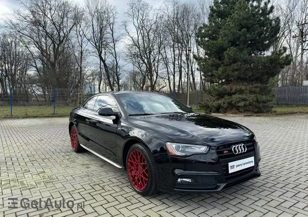 AUDI S5 