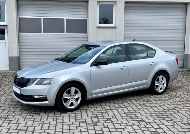 SKODA Octavia 1.5 TSI ACT Ambition