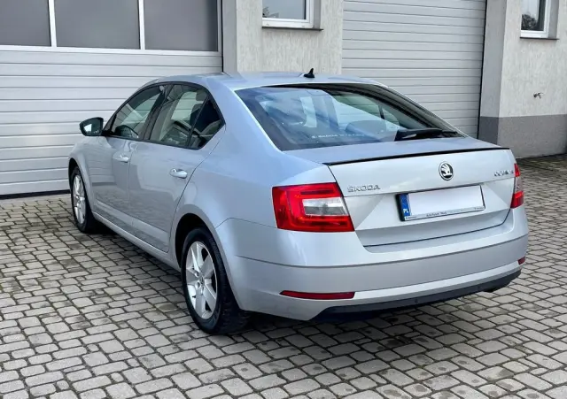 SKODA Octavia 1.5 TSI ACT Ambition