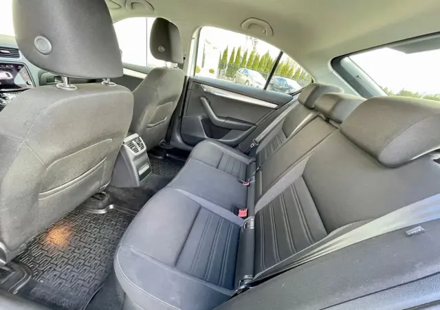 SKODA Octavia 1.5 TSI ACT Ambition