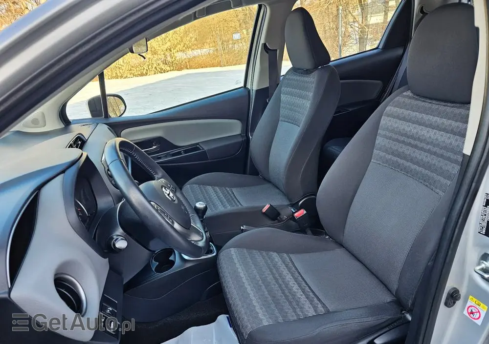 TOYOTA Yaris 1.33 VVT-i Edition