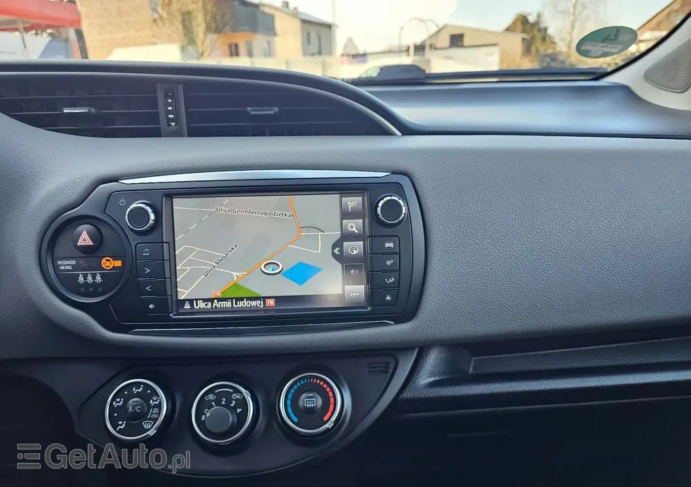 TOYOTA Yaris 1.33 VVT-i Edition