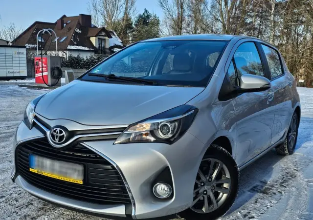 TOYOTA Yaris 1.33 VVT-i Edition