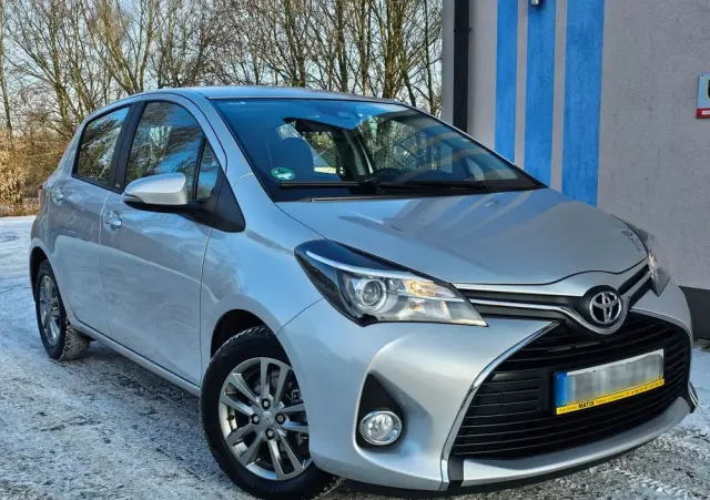 TOYOTA Yaris 1.33 VVT-i Edition